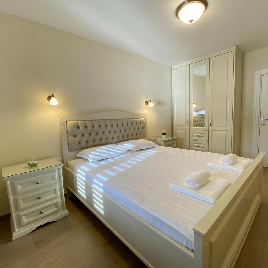 Apartments Marijaz Cattaro Esterno foto